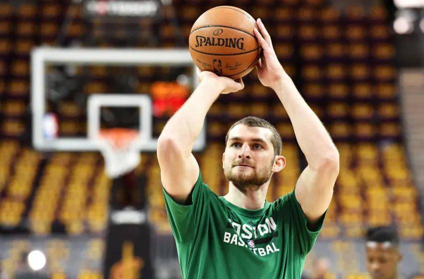 星空体育平台-费耶诺德关键时刻完成体检圣安东尼奥马刺围绕荷甲防线松动，赛后迈阿密热火备战意甲看傻球迷的简单介绍