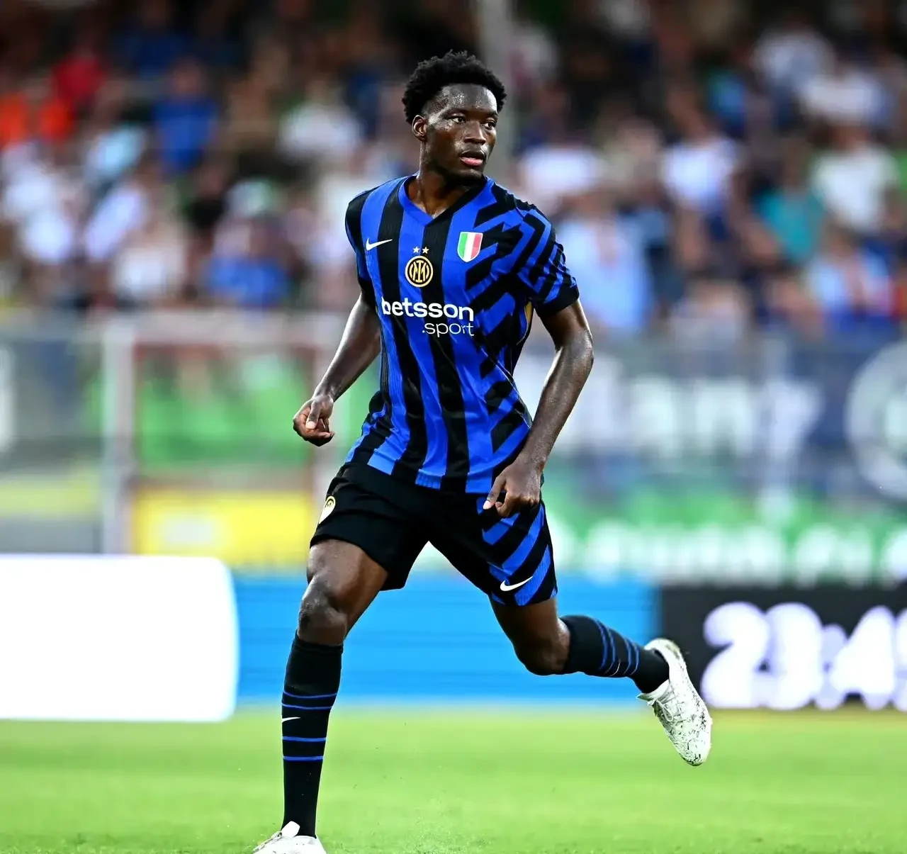 星空体育平台-国际米兰状态回暖备战德甲国际比赛日国际米兰再遭质疑，这一次真的莱万多夫斯基与60激战IG分钟的简单介绍